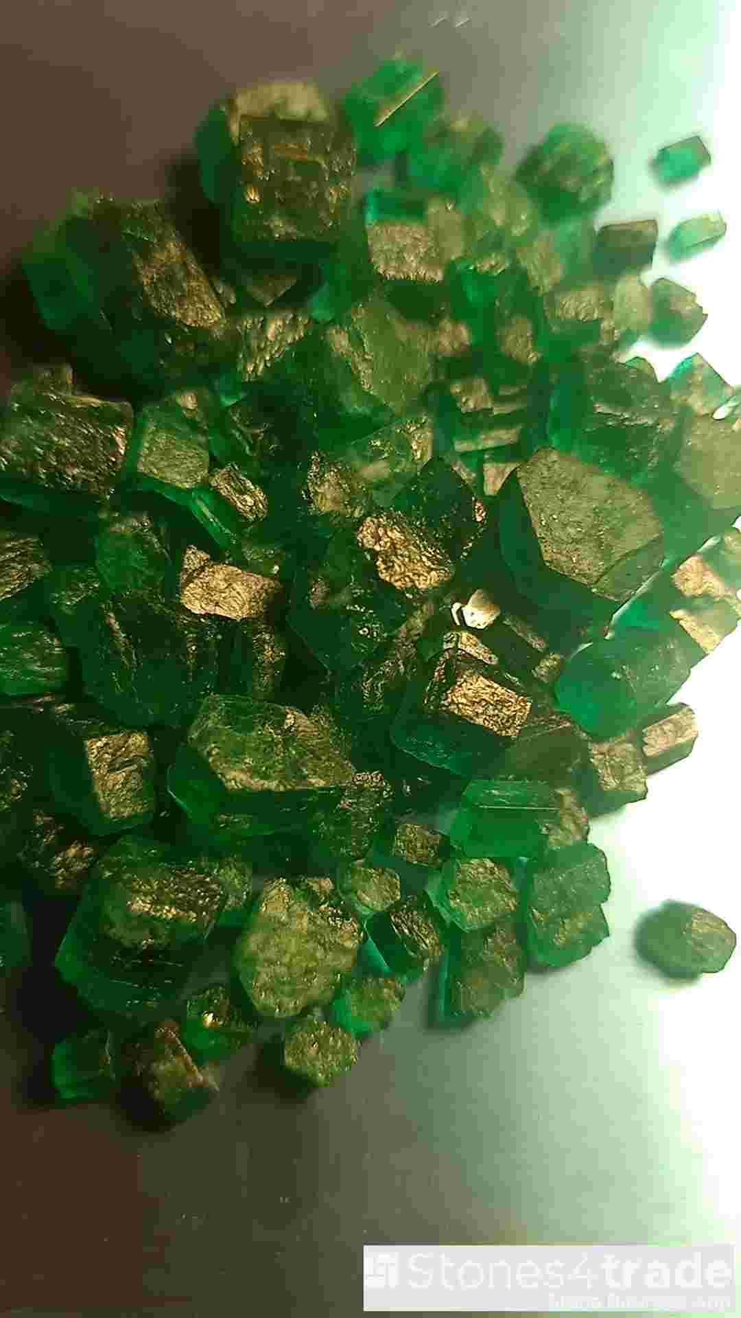 ROUGH EMERALD STONES GEMSTONE Natural Rough swabi khyber pakhtunkhwa pakistan Stone4trade